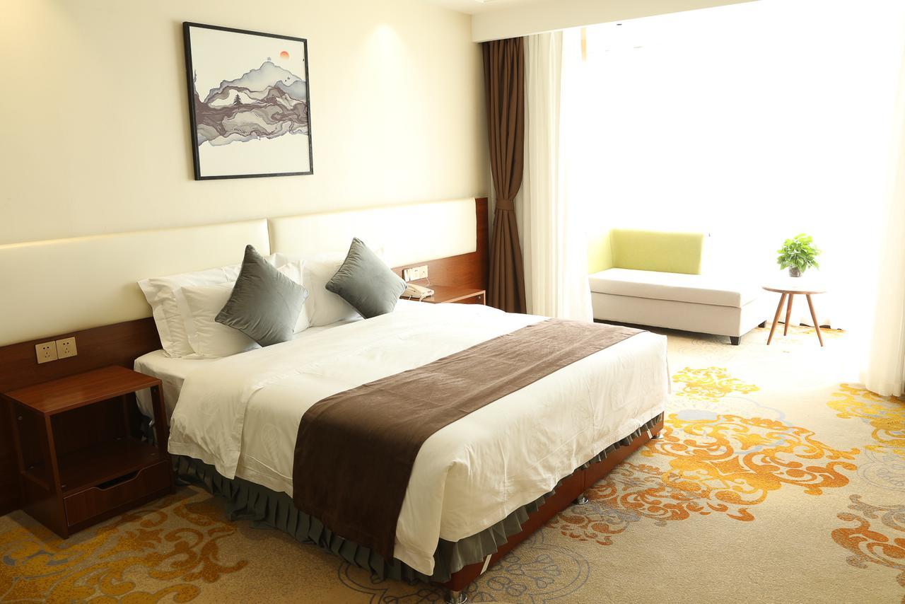 Zhi Hui Tang Feng Ze Hotel Csengtu Kültér fotó