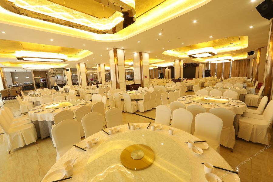 Zhi Hui Tang Feng Ze Hotel Csengtu Kültér fotó
