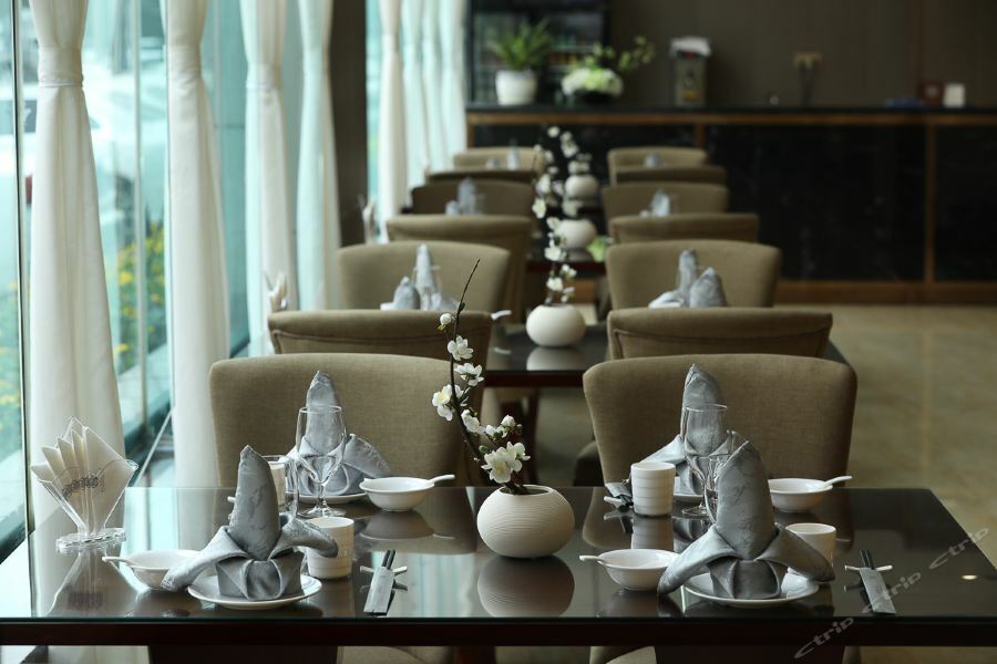 Zhi Hui Tang Feng Ze Hotel Csengtu Kültér fotó